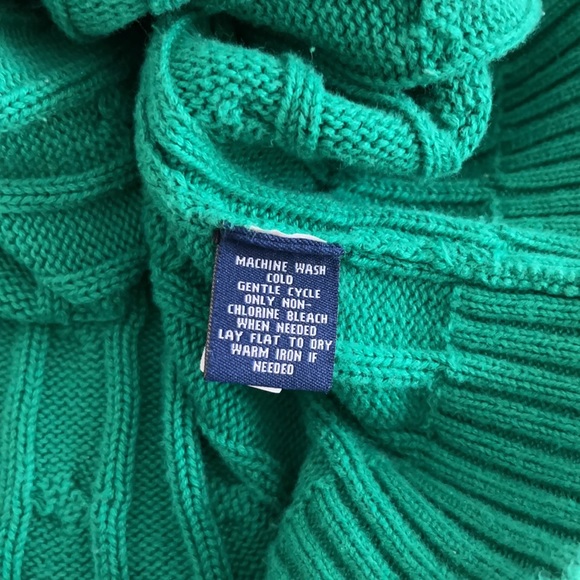 Ralph Lauren green cable logo v neck sweater - Picture 8 of 9